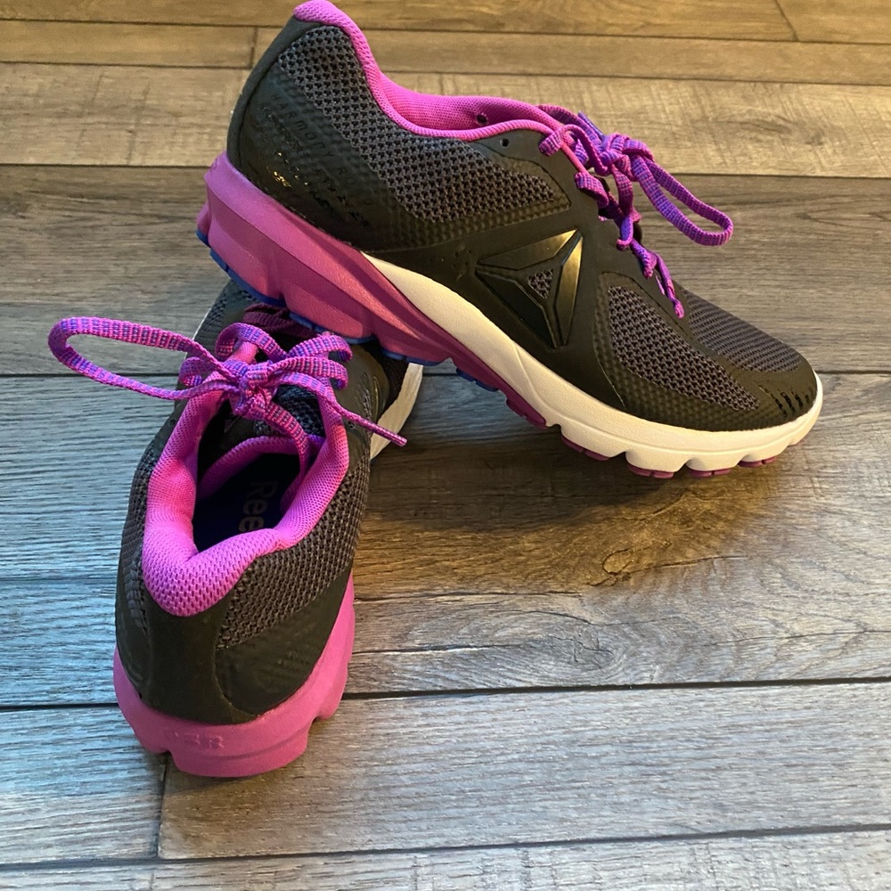 Reebok tennis shoes